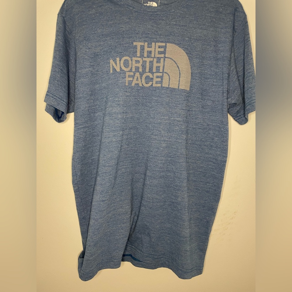 MENS north face T shirt Large